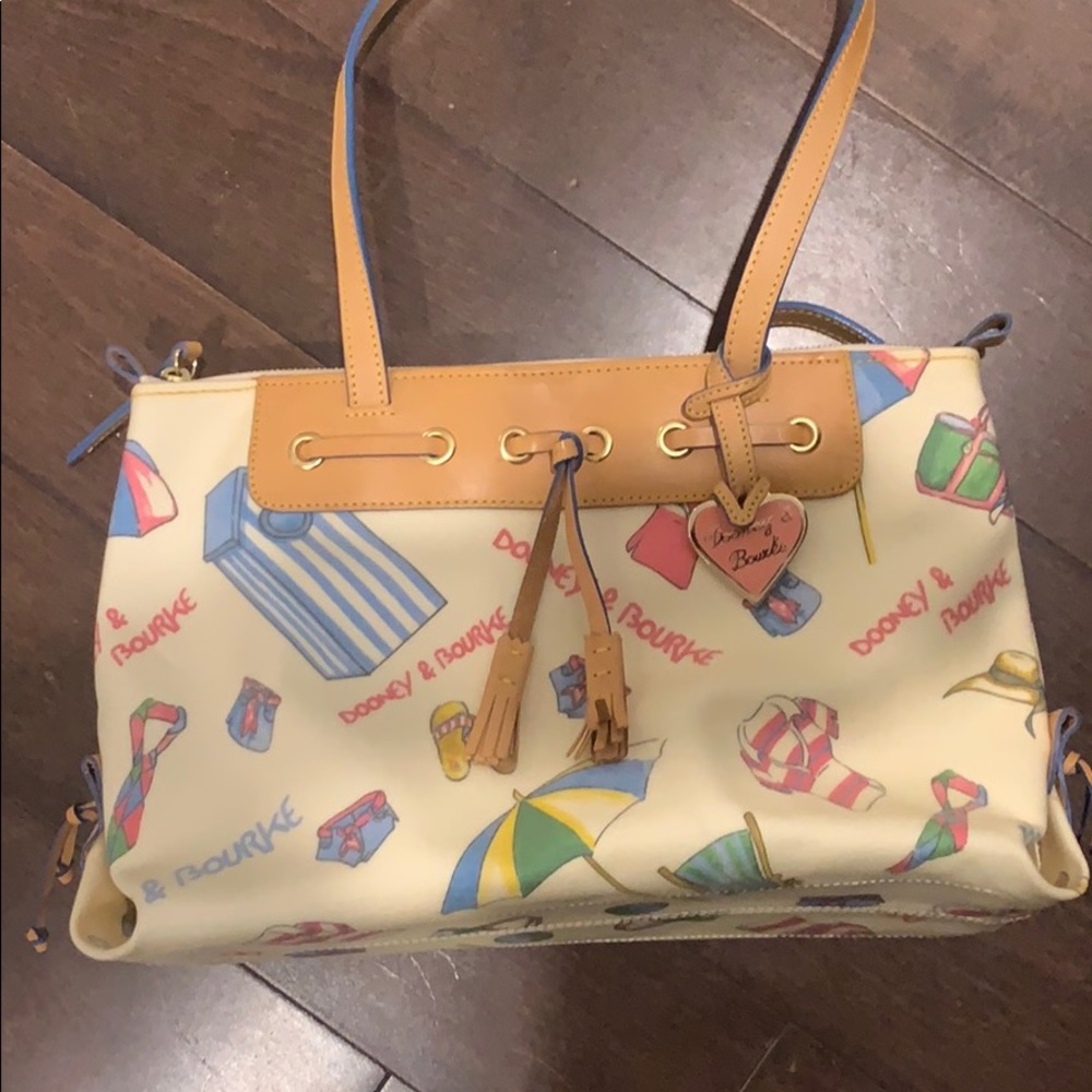 Dooney & Bourke handbag